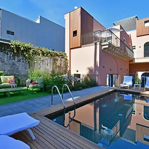 https://creuza-de-ma-riposto.sicilyhotelsitaly.net